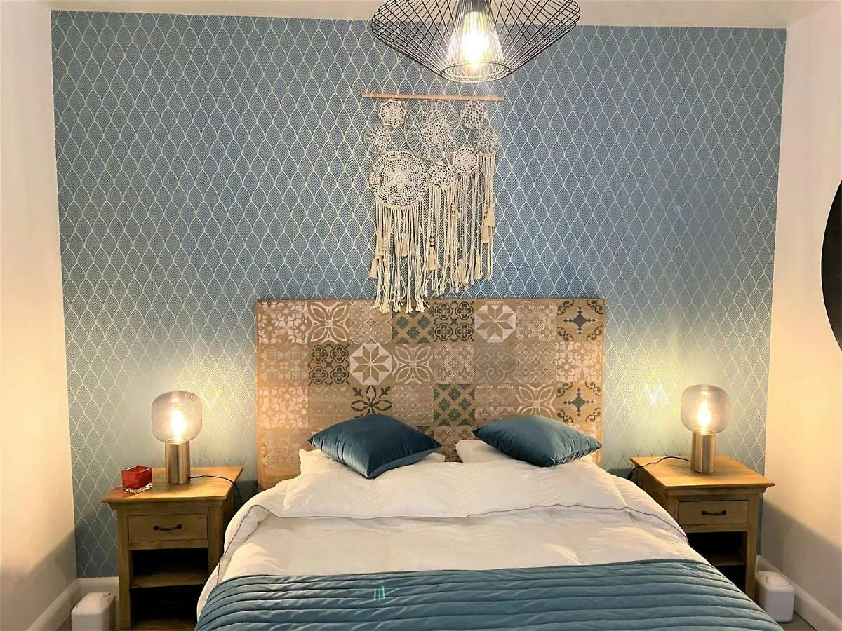 Appartement 3* Renove, 1 Chambre, Wifi, A 200M Plage De Tregastel, Centre, Velos Electriques Offerts - Fr-1-368-229 França