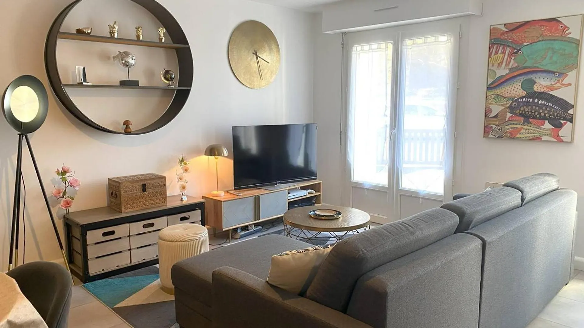 Appartement 3* Renove, 1 Chambre, Wifi, A 200M Plage De Tregastel, Centre, Velos Electriques Offerts - Fr-1-368-229 0*,  França